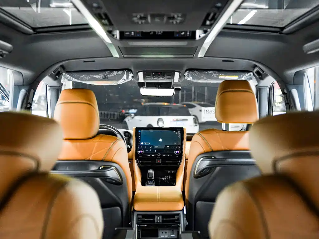 Toyota Alphard 2024 Crown Hybrid 2.5L Ultimate Edition 2024 - thumbnail 7