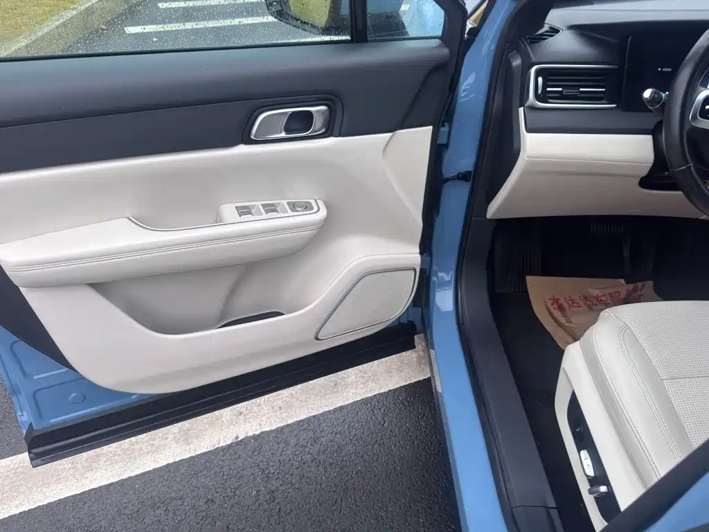Li Auto Li ONE 2021 Extended Range 6-Seat Version 2022 - thumbnail 8