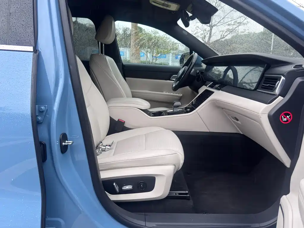 Li Auto Li ONE 2021 Extended Range 6-Seat Version 2022 - thumbnail 13