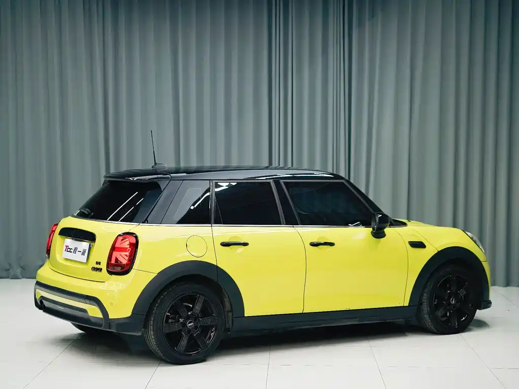 MINI MINI 2023 1.5T COOPER Artist Five-Door 2022 - thumbnail 4