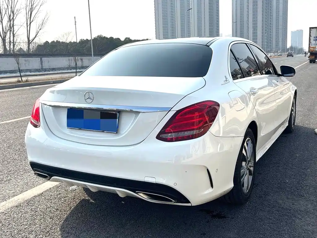 Mercedes-Benz Mercedes-Benz C-Class 2017 Model Year Facelift C 200 L Sport Edition 2017 - thumbnail 5