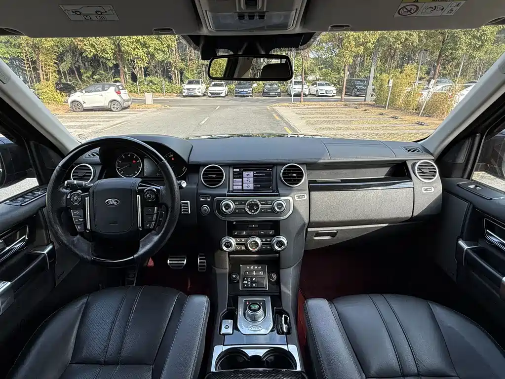 Land Rover Discovery 2015 3.0 SC V6 HSE 2015 - thumbnail 12