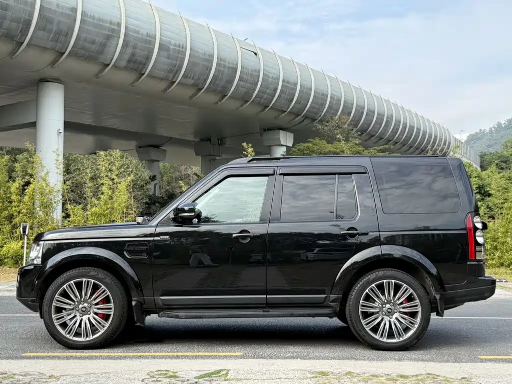 Land Rover Discovery 2015 3.0 SC V6 HSE 2015 - thumbnail 19