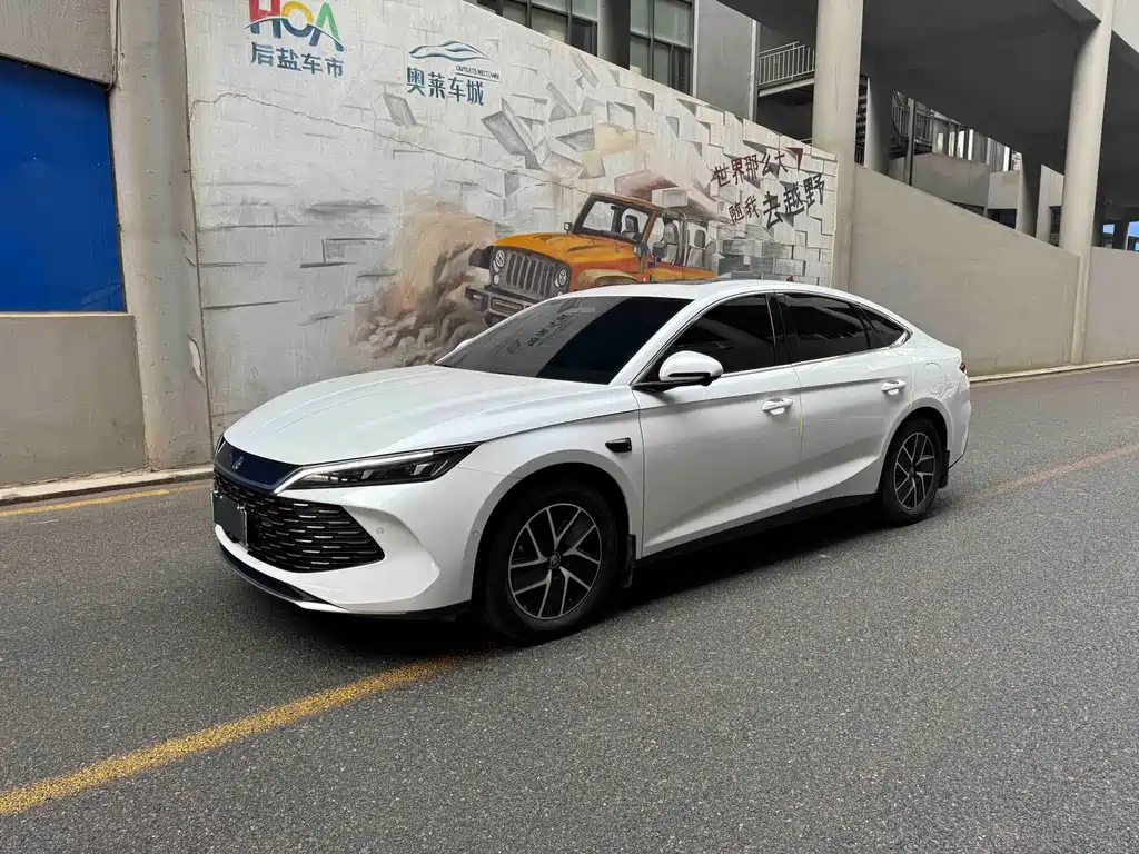 BYD BYD Qin L 2025 DM-i Intelligent Driving Version 120KM Leading Model 2025