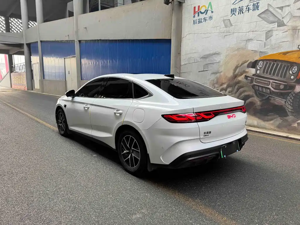 BYD BYD Qin L 2025 DM-i Intelligent Driving Version 120KM Leading Model 2025 - thumbnail 4
