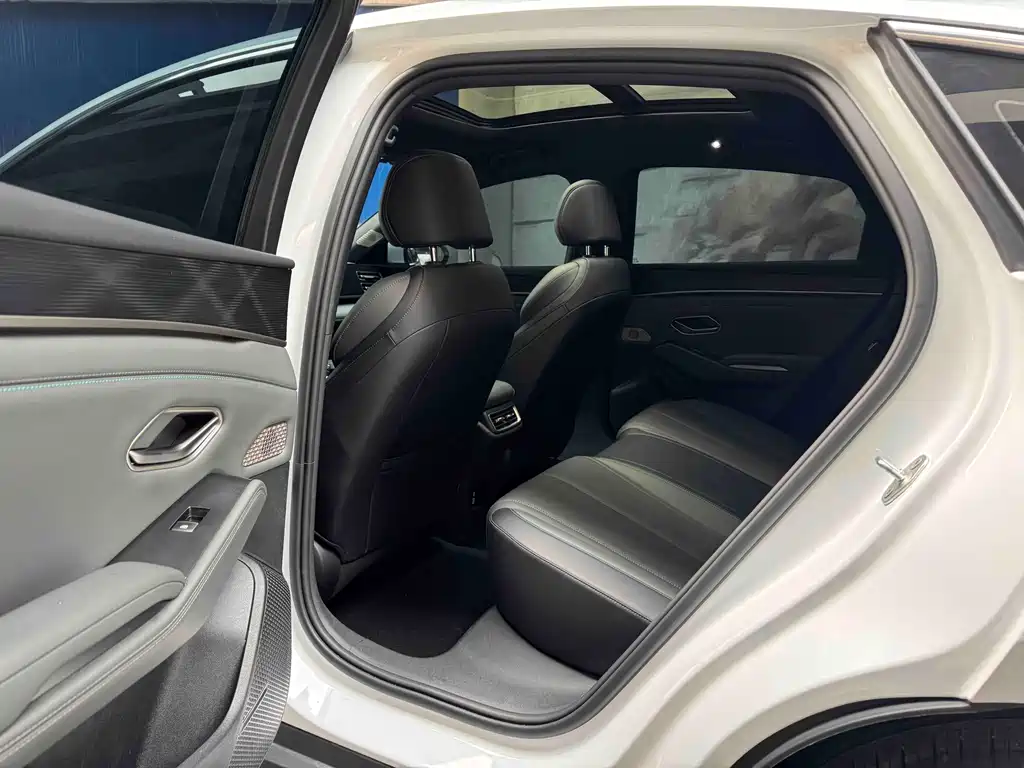 BYD BYD Qin L 2025 DM-i Intelligent Driving Version 120KM Leading Model 2025 - thumbnail 8