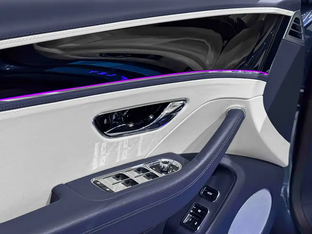 Bentley Bentley Flying Spur 2024 4.0T V8 Standard Edition 2024 - thumbnail 6