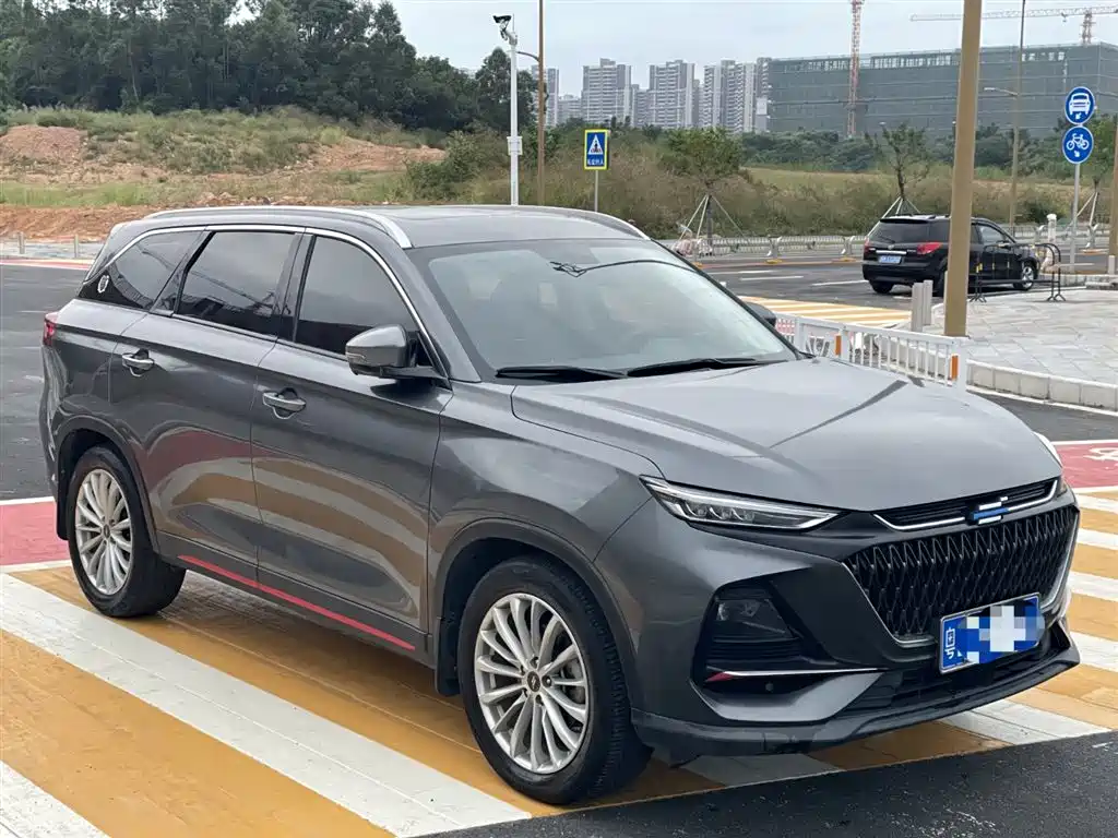 Changan Oushang Changan Oushang X7 PLUS 2022 1.5T Blue Whale Edition Automatic Premium Model 2022 - thumbnail 2