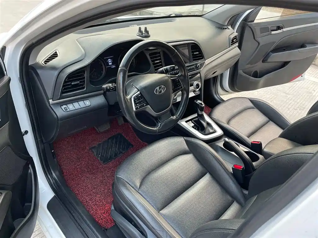 Hyundai Elantra 2019 1.5L CVT Smart Elite 2020 - thumbnail 11