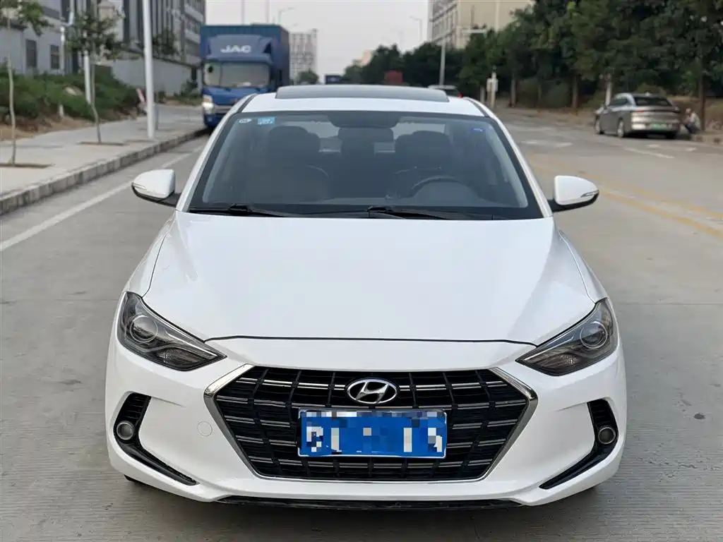 Hyundai Elantra 2019 1.5L CVT Smart Elite 2020 - thumbnail 12