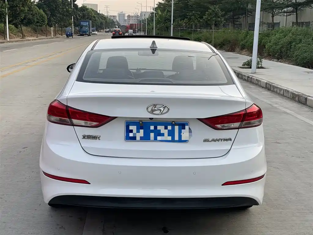 Hyundai Elantra 2019 1.5L CVT Smart Elite 2020 - thumbnail 14