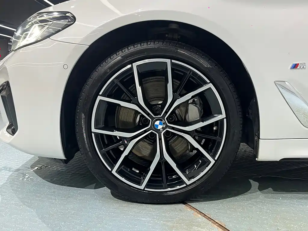 BMW BMW 5 Series 2023 530Li Premium M Sport Package 2023 - thumbnail 8