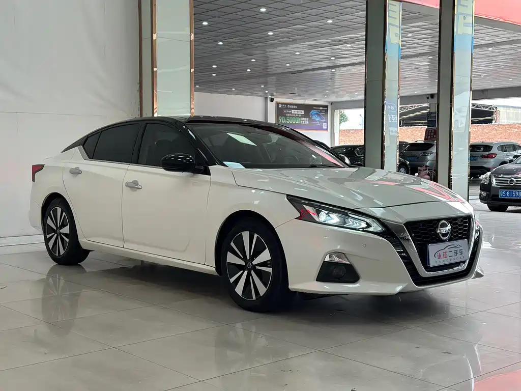 Nissan Nissan Altima 2021 2.0T XL Upper AD1 Intelligent Navigation Edition 2022 - thumbnail 3