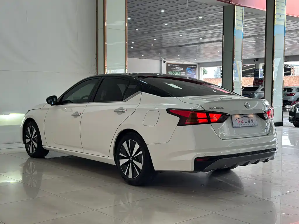 Nissan Nissan Altima 2021 2.0T XL Upper AD1 Intelligent Navigation Edition 2022 - thumbnail 16