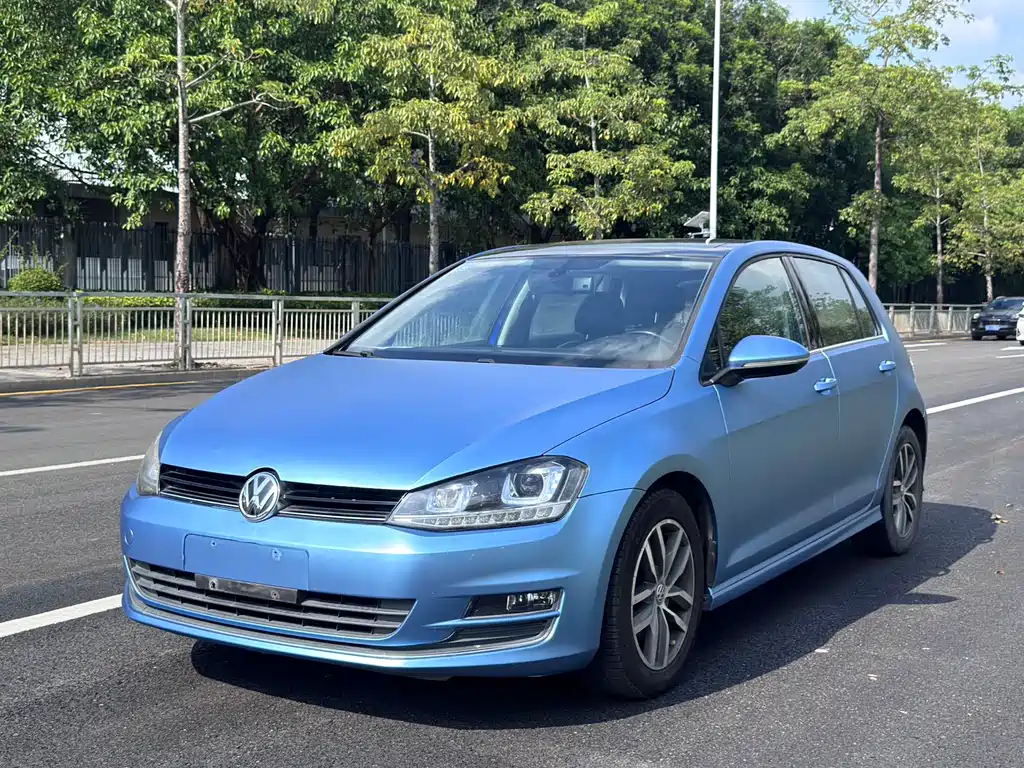 Volkswagen Volkswagen Golf 2016 230TSI Automatic Luxury Edition 2016