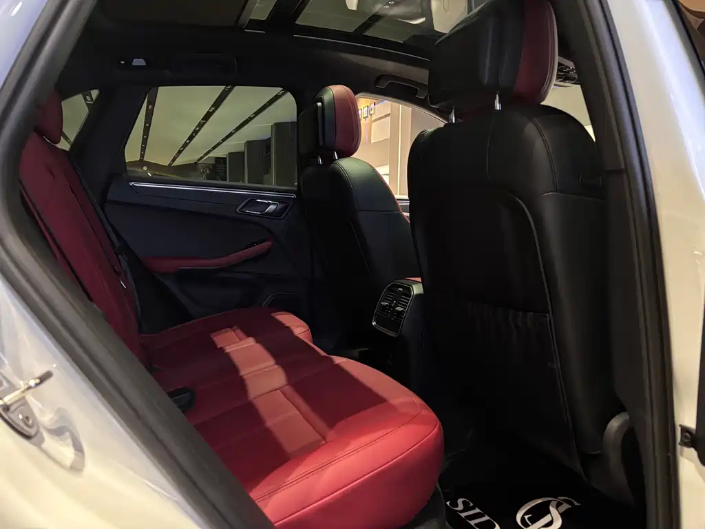 Porsche Porsche Macan 2022 Macan 2.0T 2022 - thumbnail 15