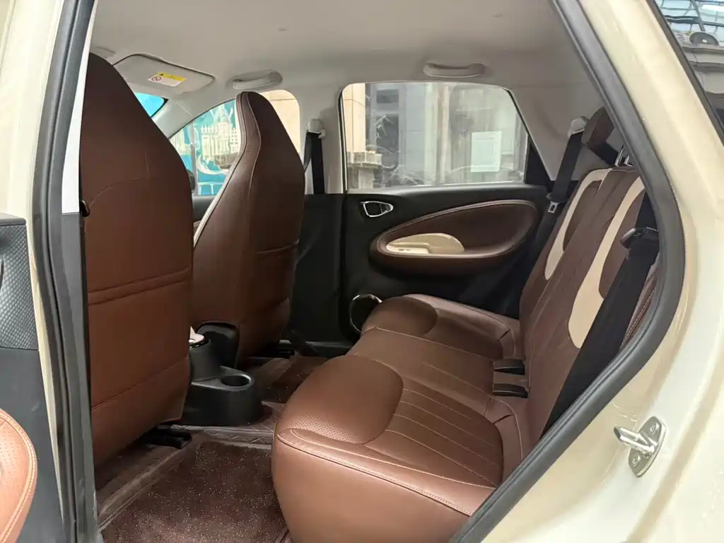 Wuling Motors Wuling Binguo 2025 333km Yue Xiang Edition 2025 - thumbnail 6