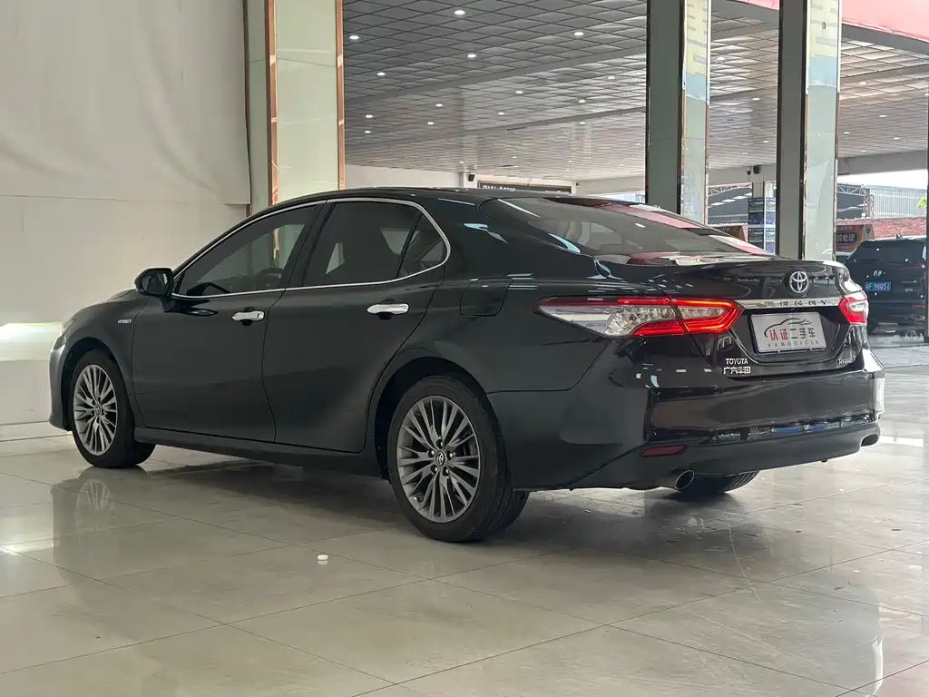 Toyota Toyota Camry 2018 Hybrid 2.5HG Luxury Edition 2018 - thumbnail 7