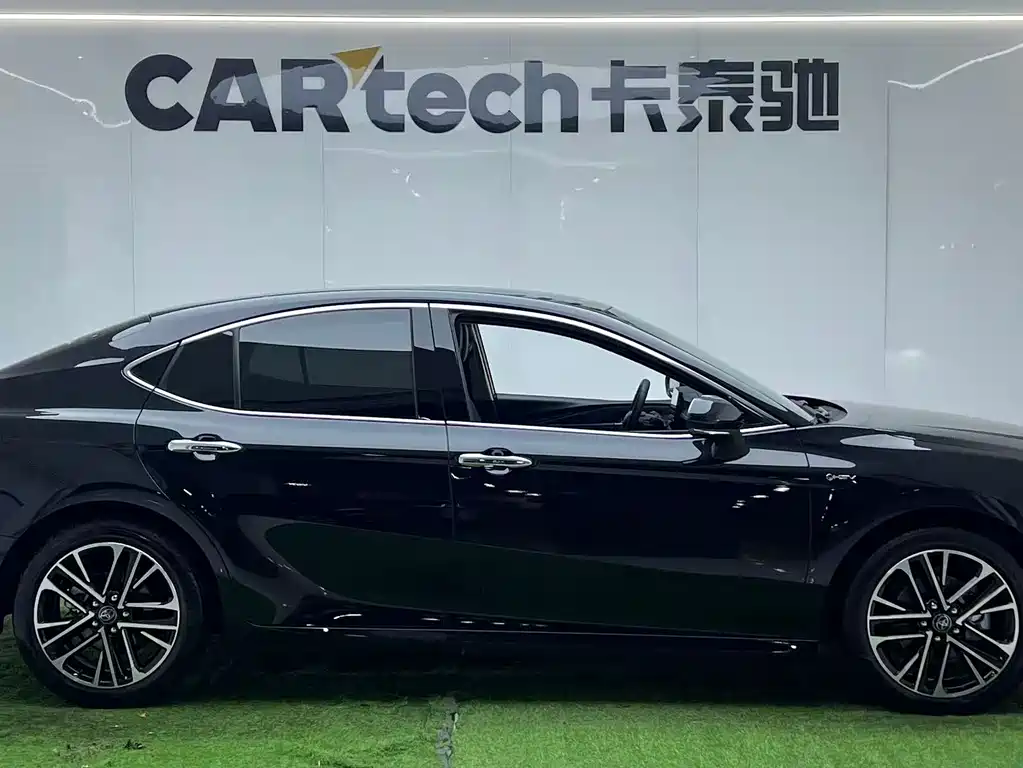 Toyota Toyota Camry 2024 Hybrid 2.5HG Premium Edition 2025 - thumbnail 2
