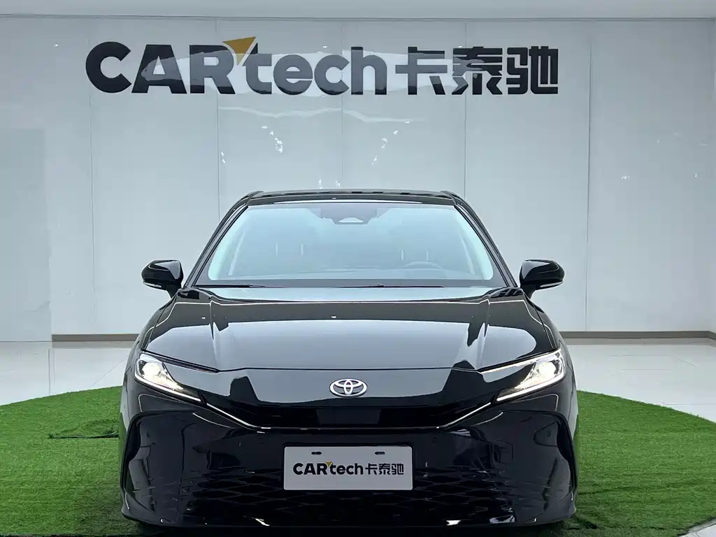 Toyota Toyota Camry 2024 Hybrid 2.5HG Premium Edition 2025 - thumbnail 3