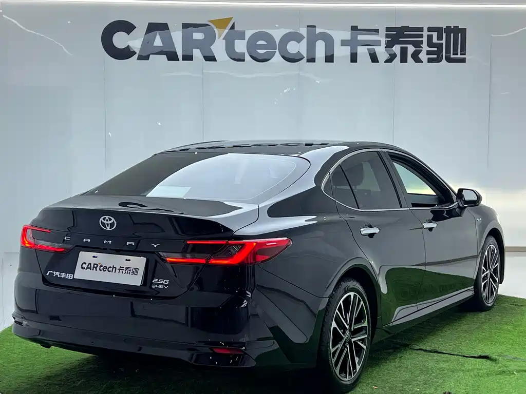 Toyota Toyota Camry 2024 Hybrid 2.5HG Premium Edition 2025 - thumbnail 4