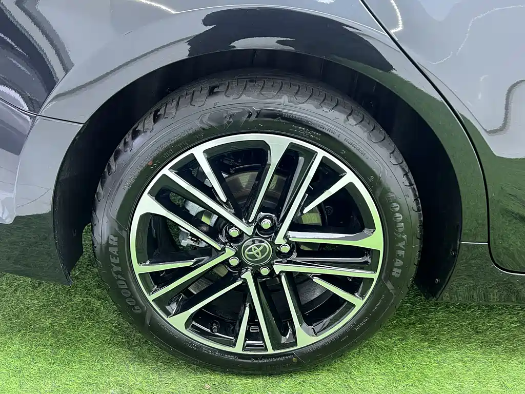 Toyota Toyota Camry 2024 Hybrid 2.5HG Premium Edition 2025 - thumbnail 16
