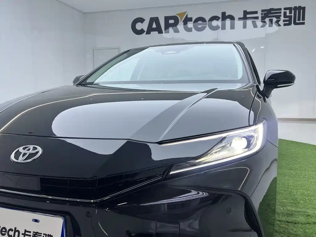 Toyota Toyota Camry 2024 Hybrid 2.5HG Premium Edition 2025 - thumbnail 19