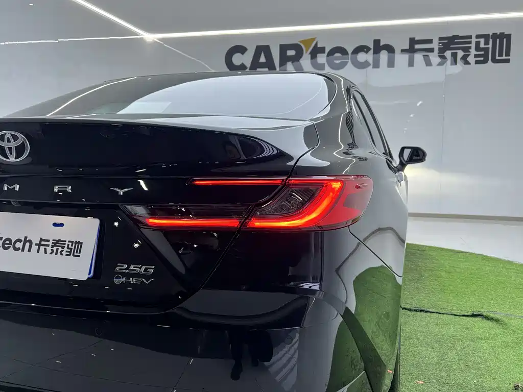 Toyota Toyota Camry 2024 Hybrid 2.5HG Premium Edition 2025 - thumbnail 26