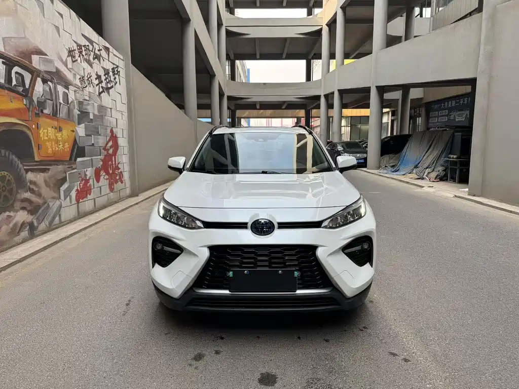 Toyota Venza 2021 Dual Engine 2.5L E-CVT AWD Luxury Edition 2021 - thumbnail 2