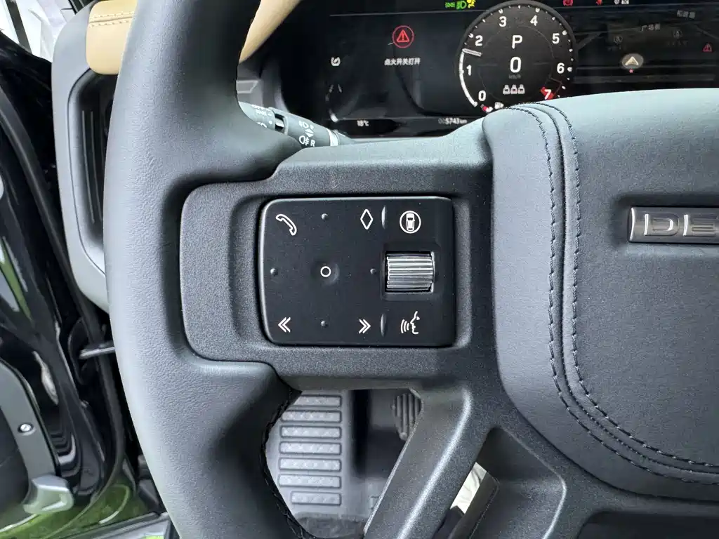 Land Rover Land Rover Defender 2025 90 3.0T P400 X-Dynamic HSE 2025 - thumbnail 9