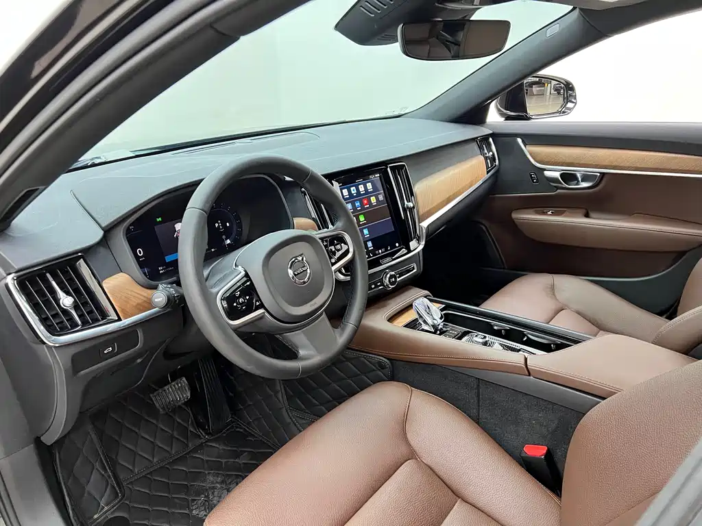 Volvo Volvo S90 2024 B5 Momentum Luxury Edition 2024 - thumbnail 14