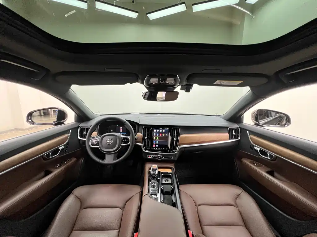 Volvo Volvo S90 2024 B5 Momentum Luxury Edition 2024 - thumbnail 21