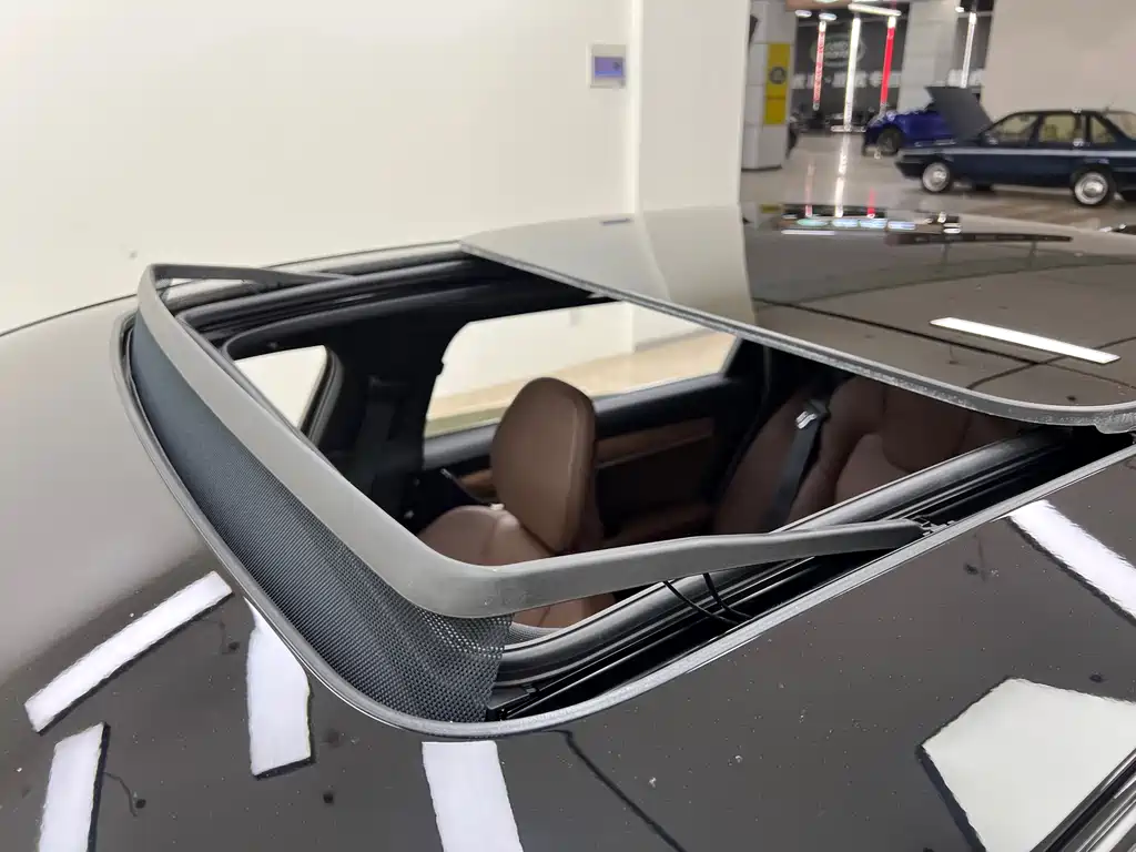 Volvo Volvo S90 2024 B5 Momentum Luxury Edition 2024 - thumbnail 27