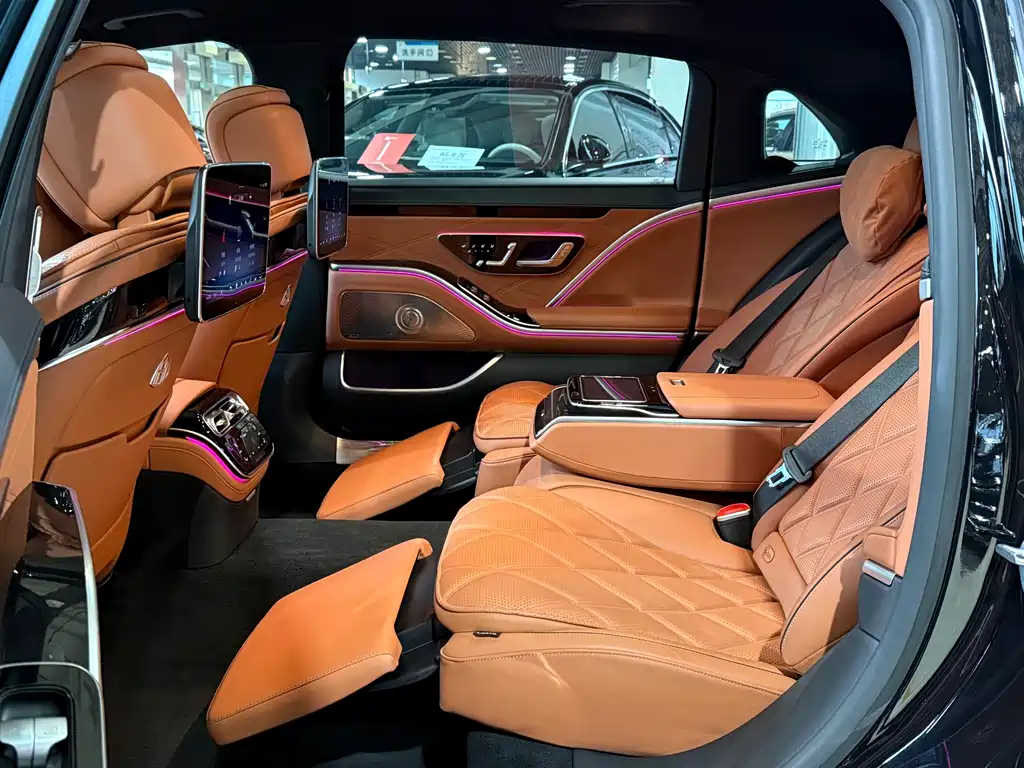 Mercedes-Benz Maybach S-Class 2022 S 480 4MATIC Intelligent Premium Special Edition 2022 - thumbnail 7