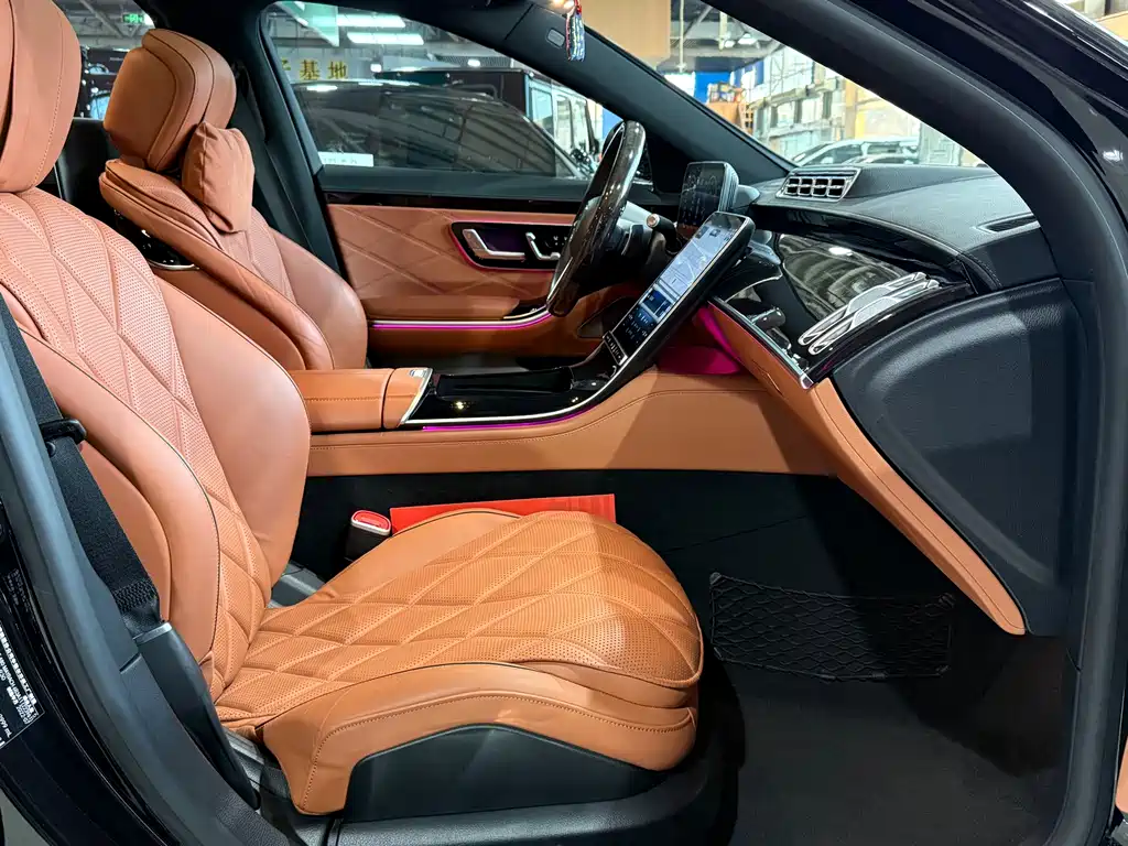 Mercedes-Benz Maybach S-Class 2022 S 480 4MATIC Intelligent Premium Special Edition 2022 - thumbnail 8
