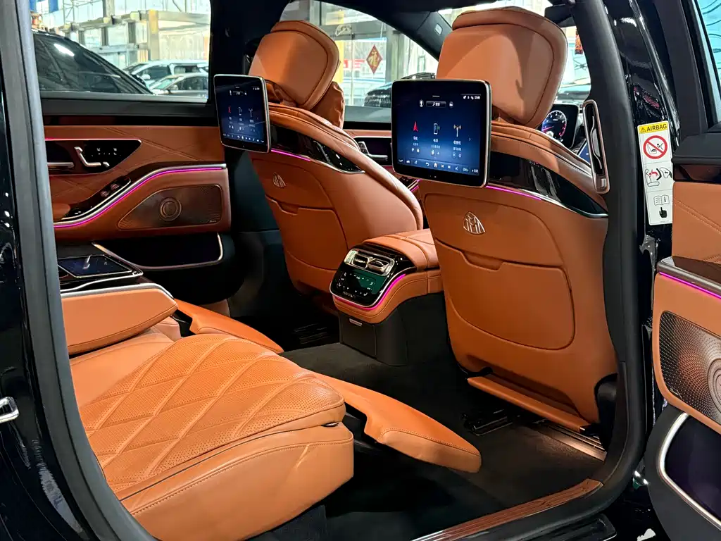 Mercedes-Benz Maybach S-Class 2022 S 480 4MATIC Intelligent Premium Special Edition 2022 - thumbnail 11