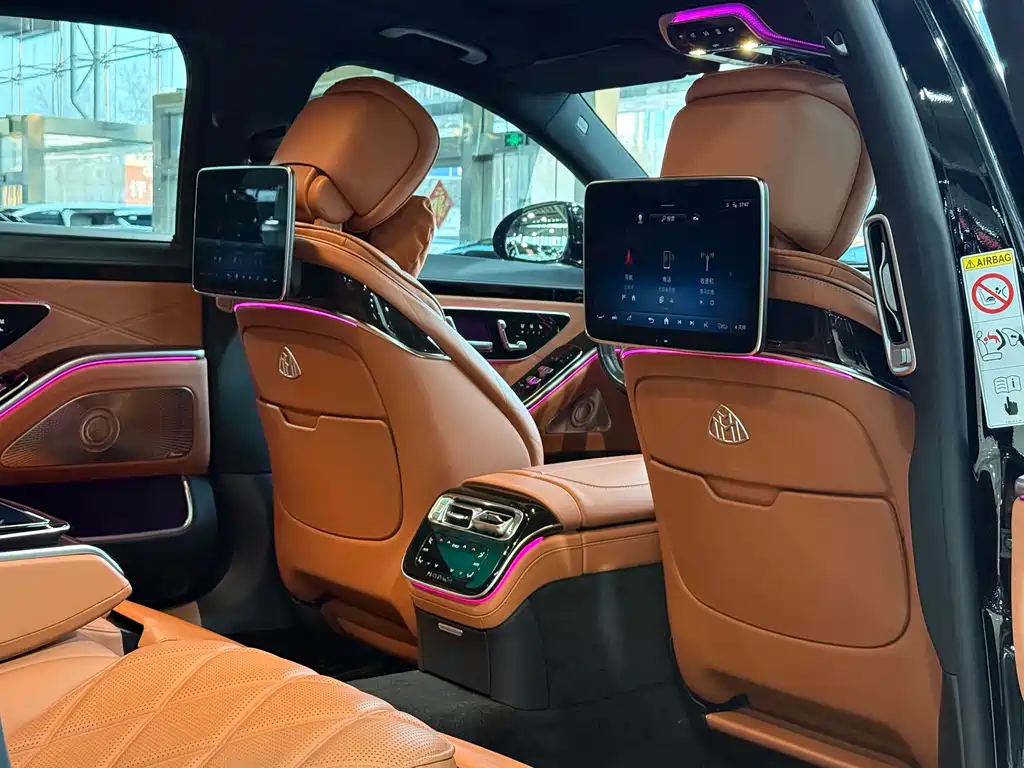 Mercedes-Benz Maybach S-Class 2022 S 480 4MATIC Intelligent Premium Special Edition 2022 - thumbnail 20
