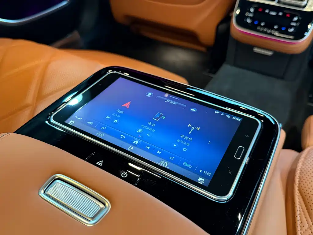 Mercedes-Benz Maybach S-Class 2022 S 480 4MATIC Intelligent Premium Special Edition 2022 - thumbnail 22
