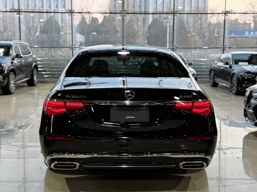 Mercedes-Benz Maybach S-Class 2022 S 480 4MATIC Intelligent Premium Special Edition 2022 - thumbnail 24