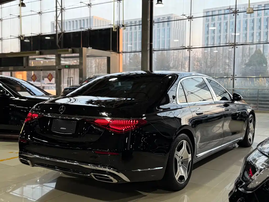 Mercedes-Benz Maybach S-Class 2022 S 480 4MATIC Intelligent Premium Special Edition 2022 - thumbnail 25