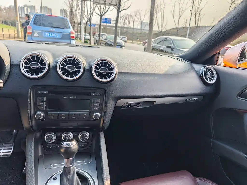 Audi Audi TT 2014 TT Coupe 45 TFSI quattro Comfort Line 2015 - thumbnail 12