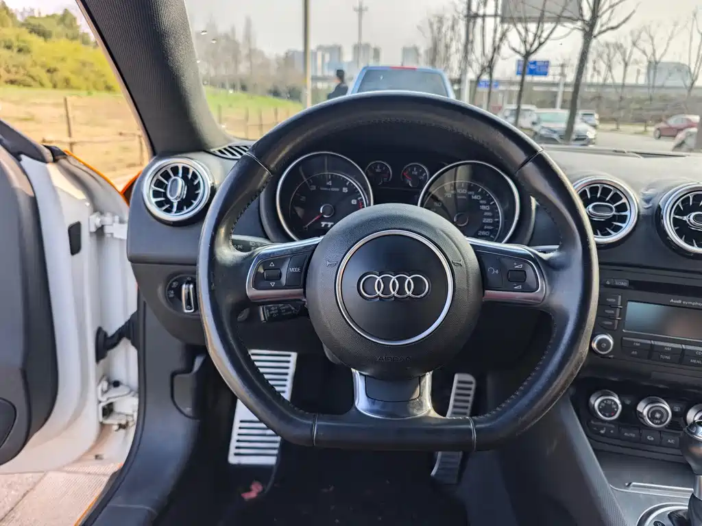 Audi Audi TT 2014 TT Coupe 45 TFSI quattro Comfort Line 2015 - thumbnail 17