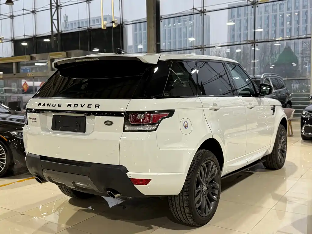 Land Rover Range Rover Sport 2017 3.0 SC V6 HSE DYNAMIC 2018 - thumbnail 18