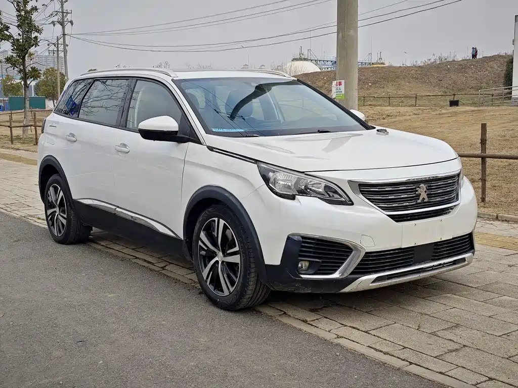 Peugeot Peugeot 5008 2017 350THP 7-seat Premium Edition 2018 - thumbnail 3
