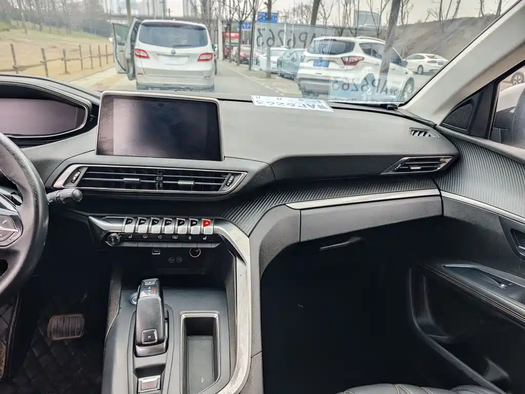 Peugeot Peugeot 5008 2017 350THP 7-seat Premium Edition 2018 - thumbnail 8