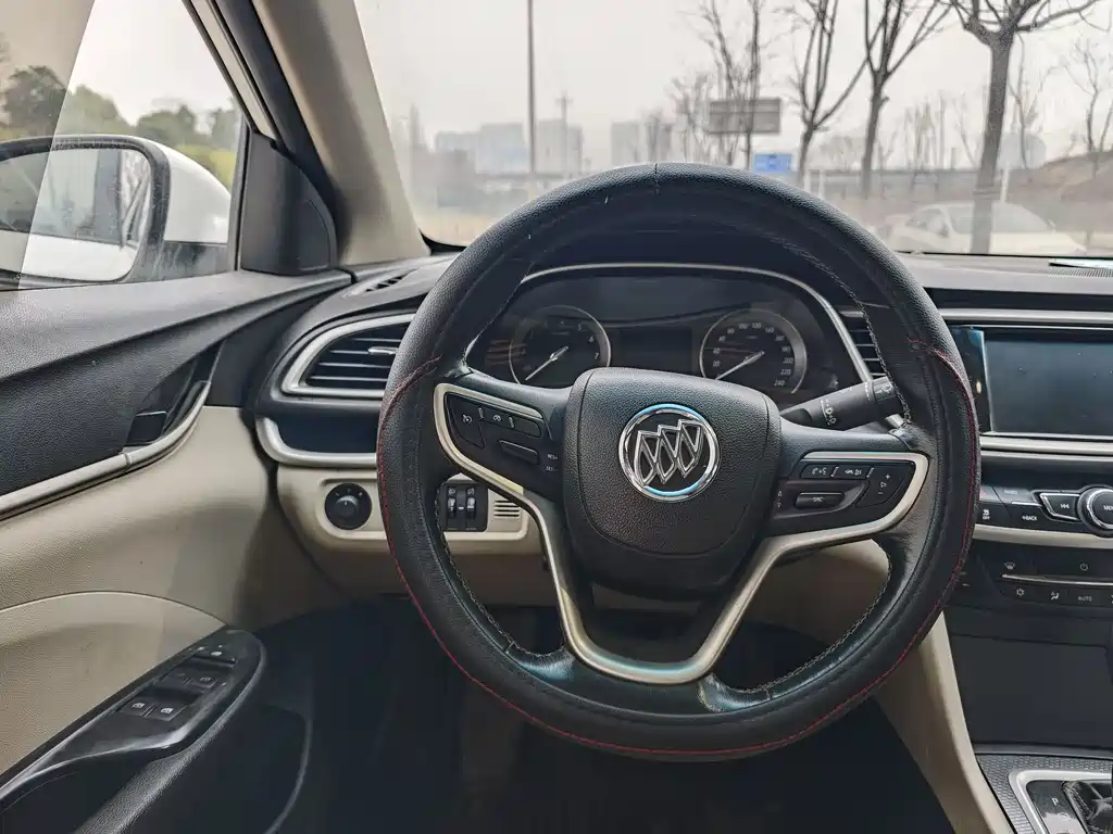 Buick Buick Excelle GT 2019 15T DCT Connected Elite Edition China V 2020 - thumbnail 9