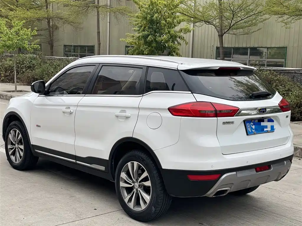 Geely Auto Geely Boyue 2016 1.8TD Automatic Smart Fashion Edition 2018 - thumbnail 4