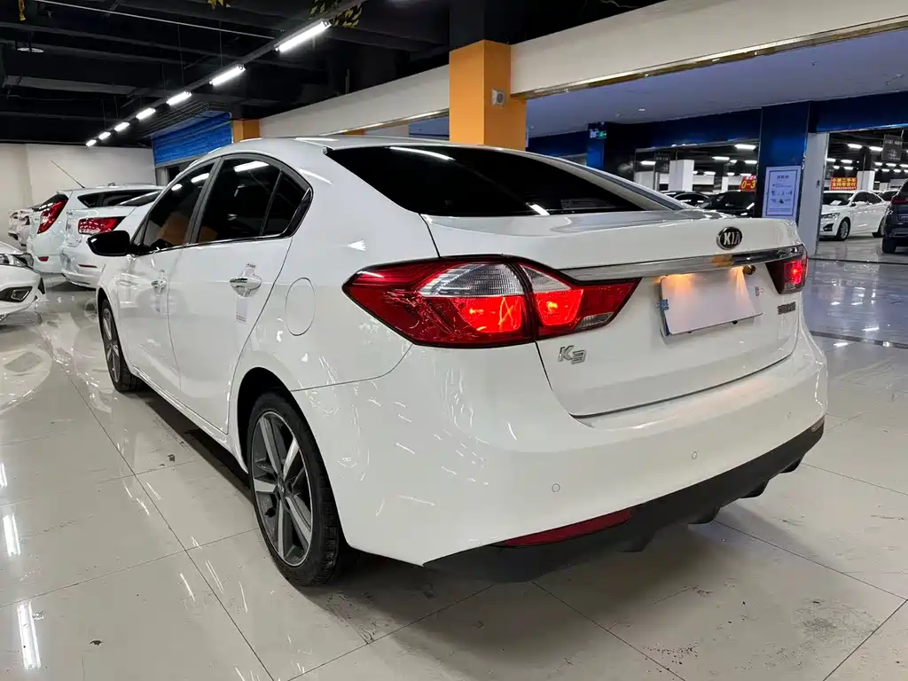 Kia Kia K3 2016 1.6L Automatic Premium 2016 - thumbnail 8