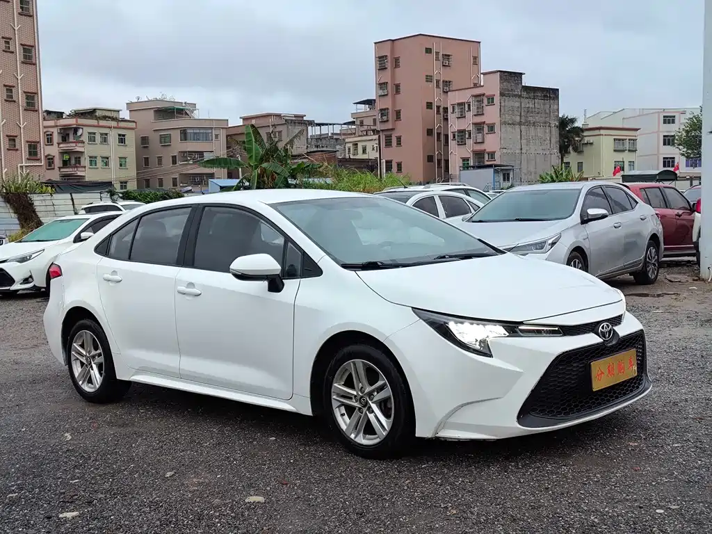 Toyota Toyota Corolla 2022 TNGA 1.5L CVT Leading Edition 2022 - thumbnail 4