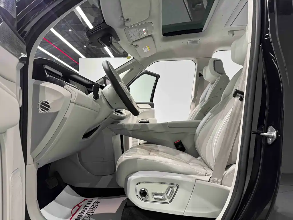 Volvo Volvo EM90 2025 Ultra Six-Seat 2025 - thumbnail 5